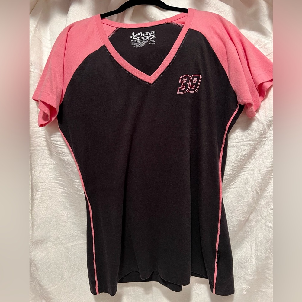 Ryan Newman 39 v neck Bkack and Pink XL shirt